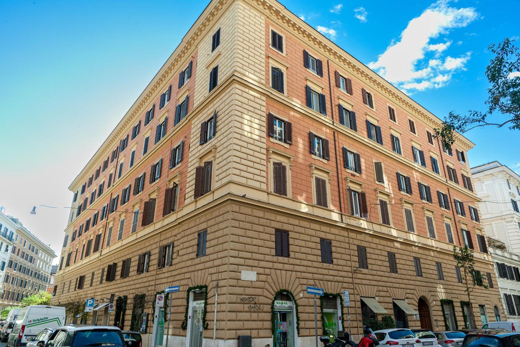 Clausim Domus: New Brightful Flat Next To The Vatican — Photos 1